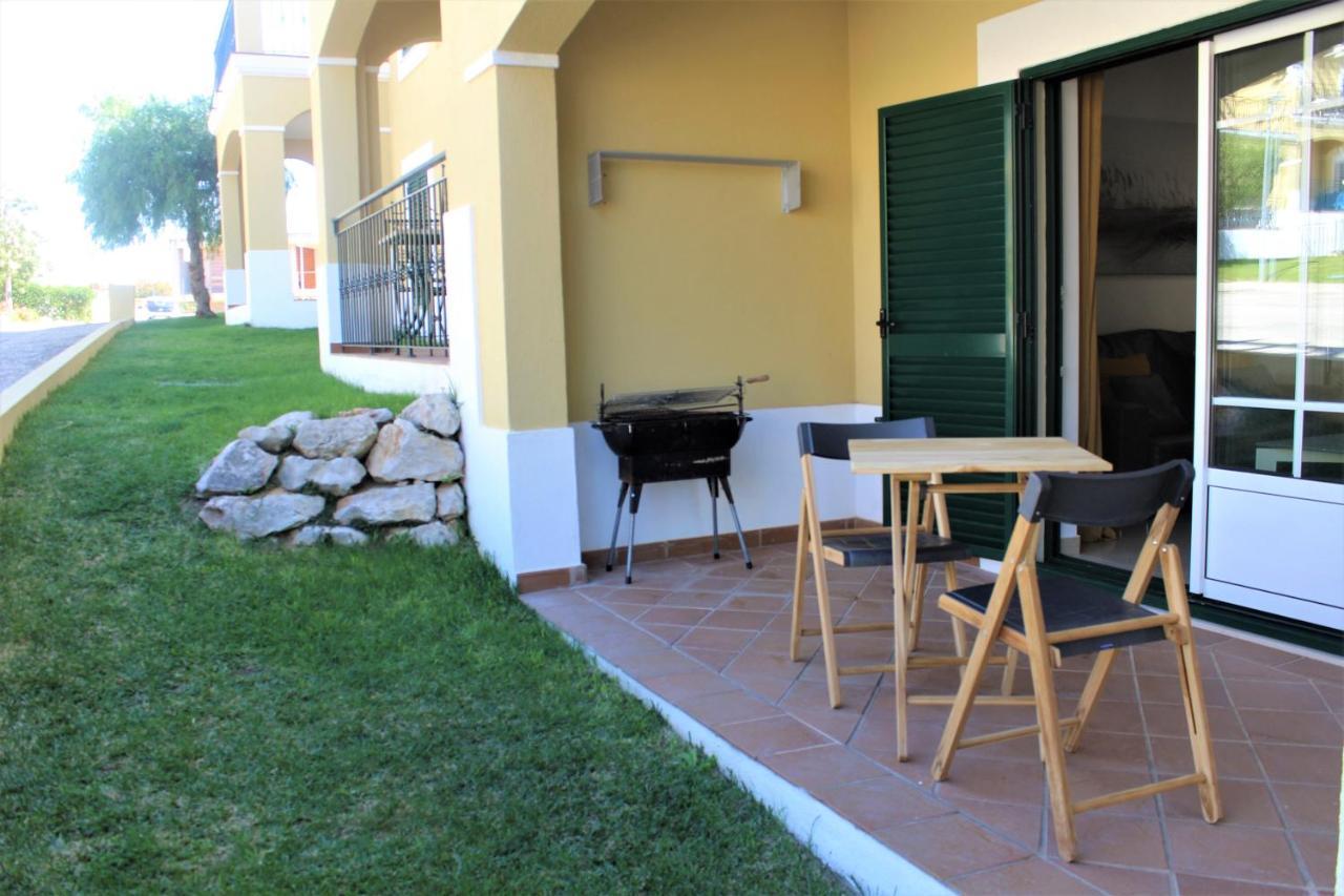 5B Sra Da Rocha - Casas & Papeis Apartment Armacao de Pera Exterior photo